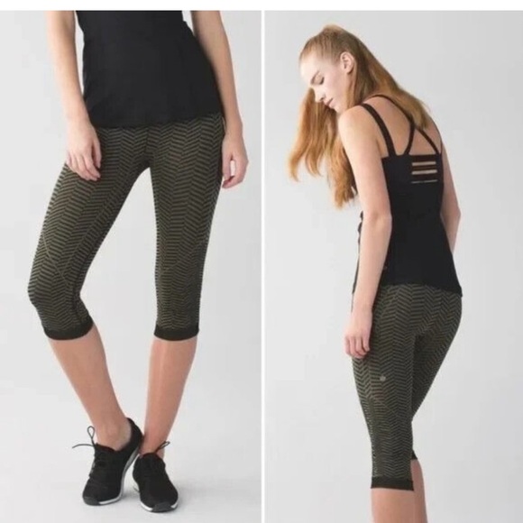 Women's Lululemon In The Flow Crop II Fatigue Green Black Chevron - Picture 1 of 15